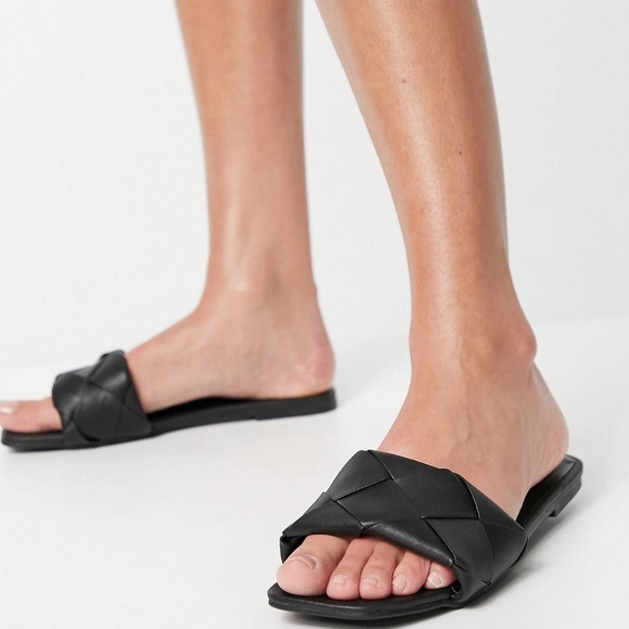 NEW Black Cane Sugar Lido Flat Leather Sandals Size 6 - Picture 4 of 4